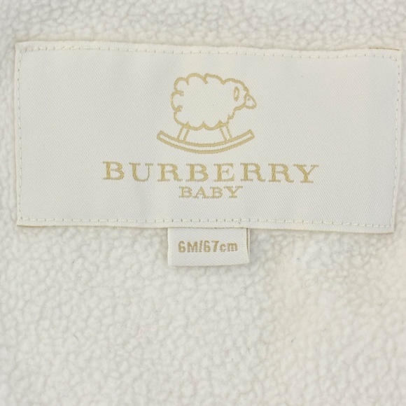 BURBERRY White & Nova Check Logo, Hooded Coat - Picture 8 of 8